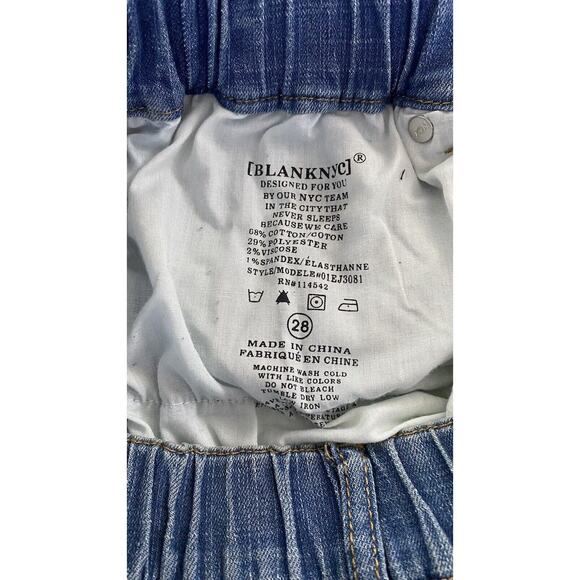 Blank NYC Size 28 Denim Womens Pull On Jogger Distressed Whiskering - Picture 7 of 10